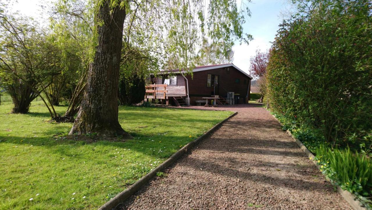 Chalet De Vacances Guisy Exterior photo