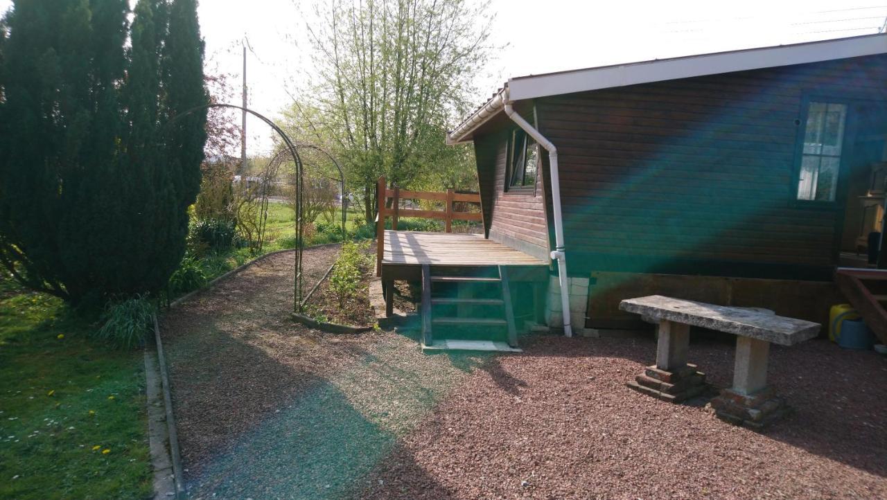 Chalet De Vacances Guisy Exterior photo